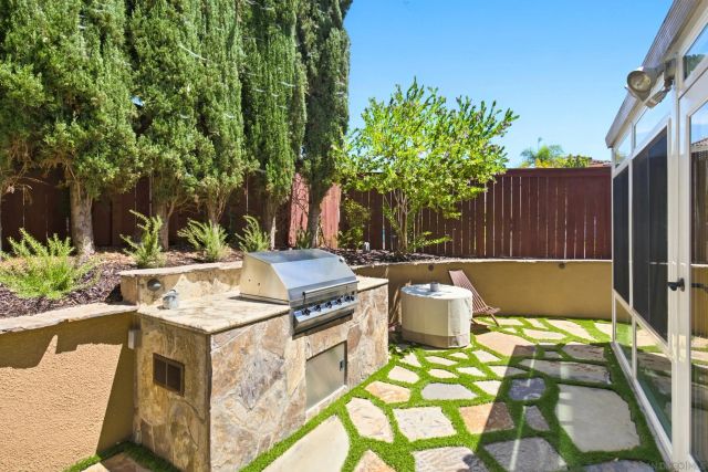 7652 Marker Rd, San Diego, CA 92130