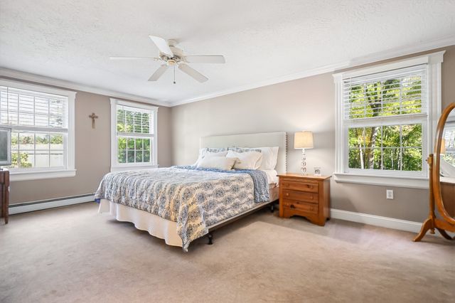 2 Holly Lane, Haverhill, MA 01835