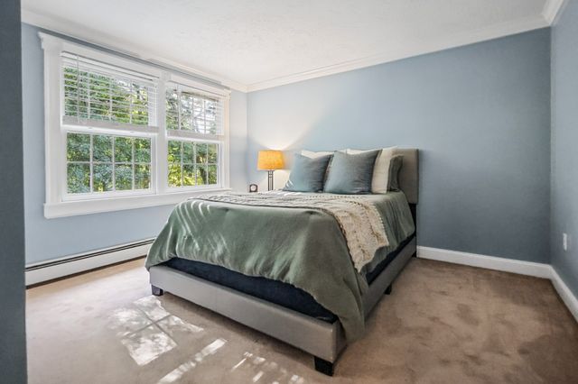 2 Holly Lane, Haverhill, MA 01835