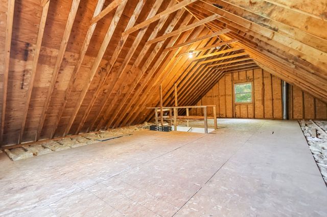 2 Holly Lane, Haverhill, MA 01835