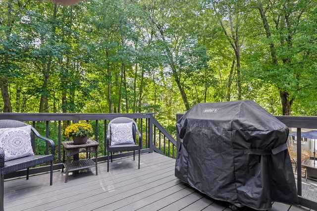 2 Holly Lane, Haverhill, MA 01835