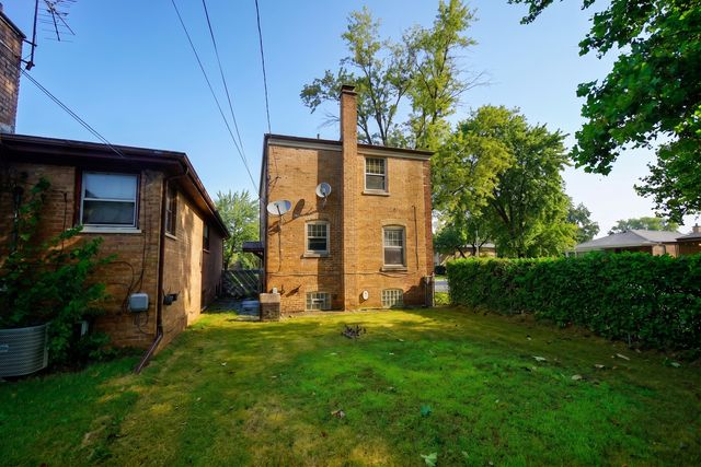 14300 S Wentworth Avenue, Riverdale, IL 60827