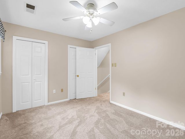 111 Dogwood Drive, Black Mountain, NC 28711