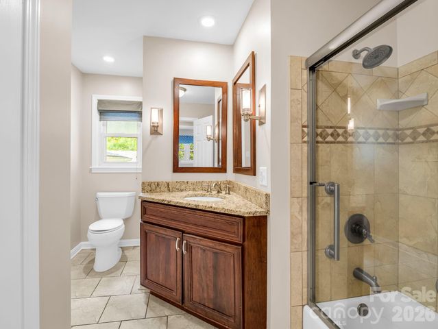 111 Dogwood Drive, Black Mountain, NC 28711