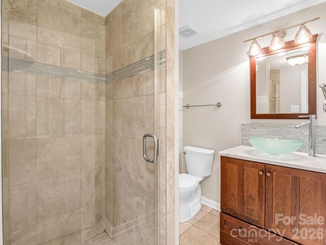 111 Dogwood Drive, Black Mountain, NC 28711
