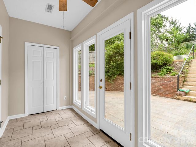 111 Dogwood Drive, Black Mountain, NC 28711
