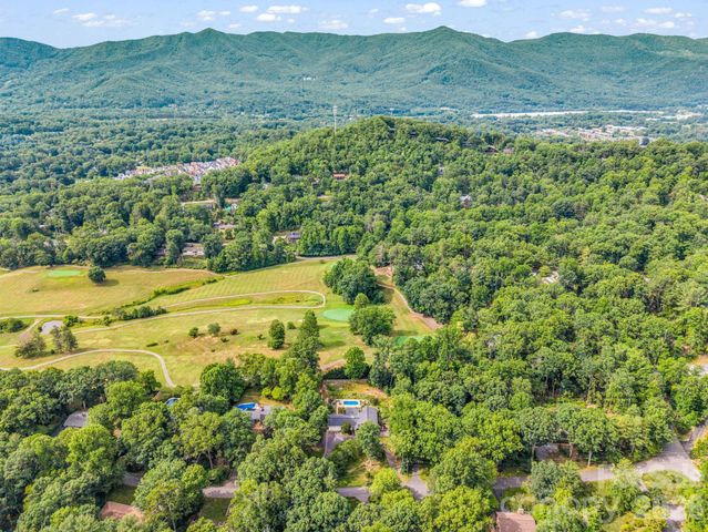 111 Dogwood Drive, Black Mountain, NC 28711