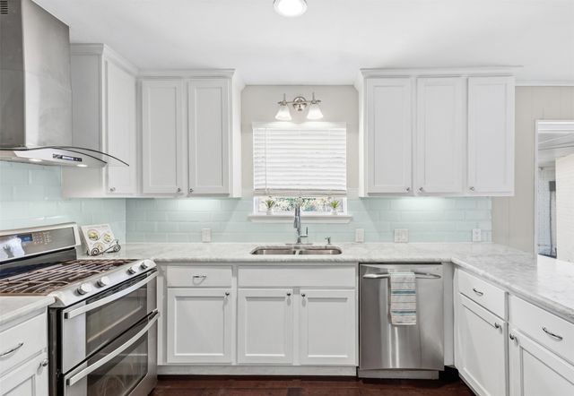 6612 Genoa Road, Fort Worth, TX 76116