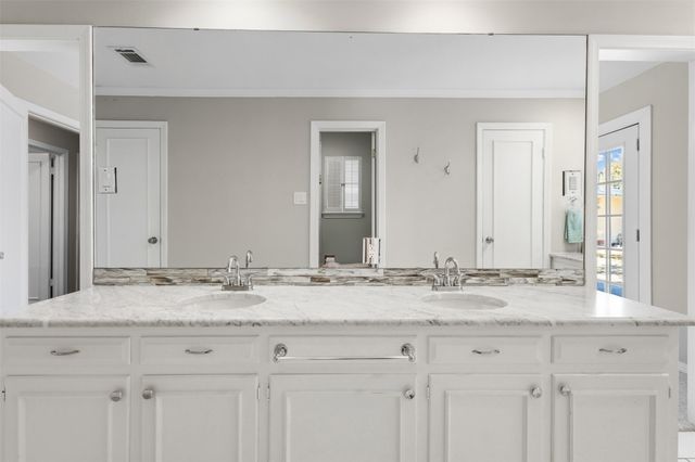 6612 Genoa Road, Fort Worth, TX 76116