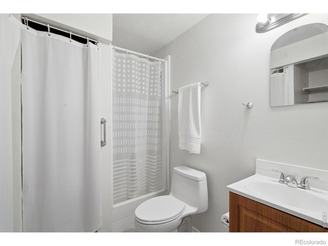 804 Redwood Court, Bellvue, CO 80512