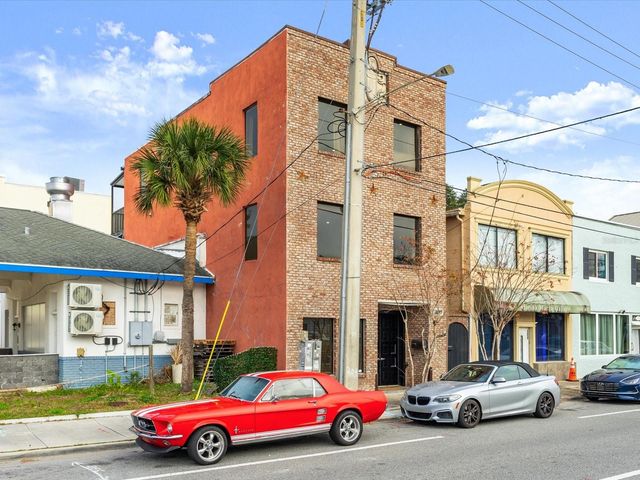 307 S PALMETTO AVENUE, Daytona Beach, FL 32114