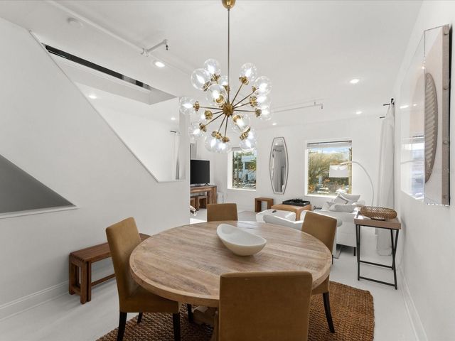 307 S PALMETTO AVENUE, Daytona Beach, FL 32114