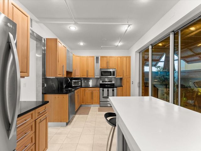 307 S PALMETTO AVENUE, Daytona Beach, FL 32114