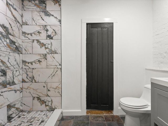 307 S PALMETTO AVENUE, Daytona Beach, FL 32114