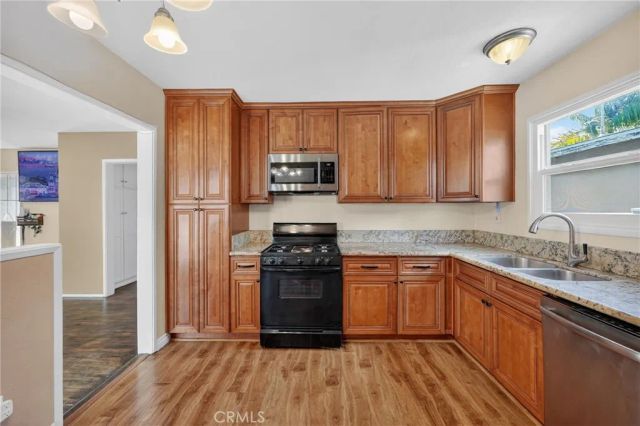 220 S Dexter Street, La Habra, CA 90631