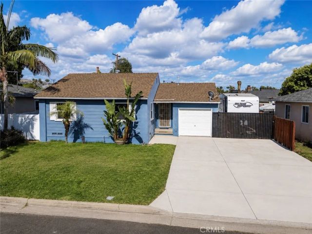 220 S Dexter Street, La Habra, CA 90631