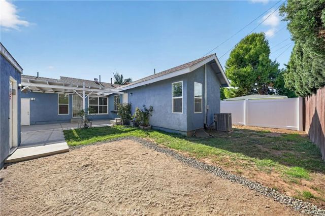220 S Dexter Street, La Habra, CA 90631