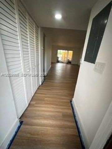 9272 SW 3rd St 413, Boca Raton, FL 33428