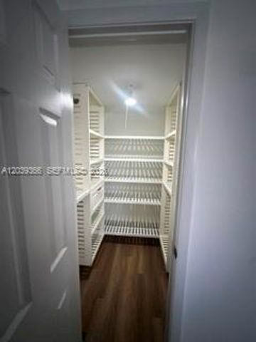 9272 SW 3rd St 413, Boca Raton, FL 33428