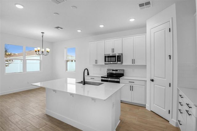 139 WATERSTONE LOOP, Tavares, FL 32778