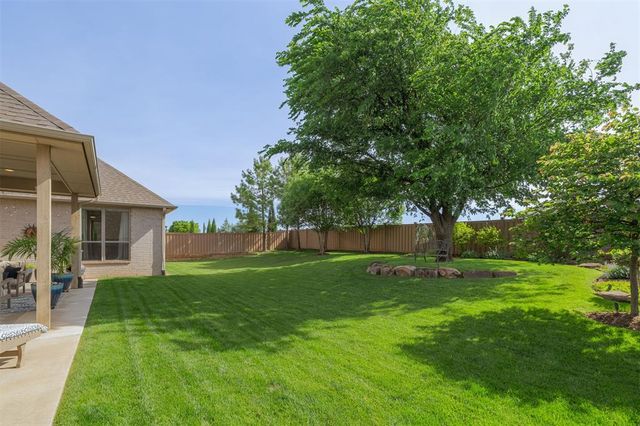 3116 Hillside Drive, Edmond, OK 73012