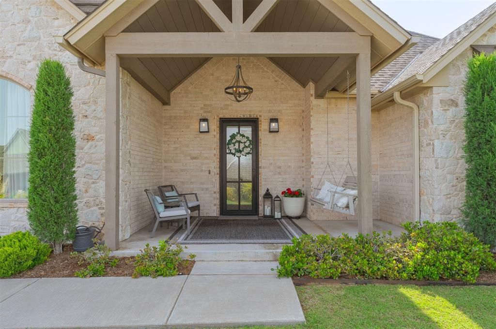 3116 Hillside Drive, Edmond, OK 73012