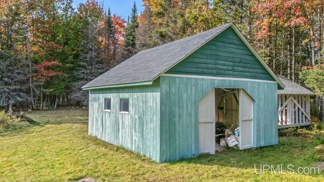 4296 Cedar 36th Lane, Rock, MI 49880