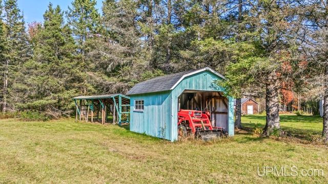 4296 Cedar 36th Lane, Rock, MI 49880