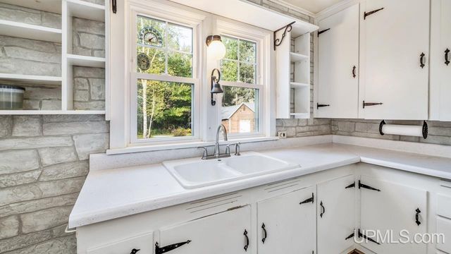 4296 Cedar 36th Lane, Rock, MI 49880