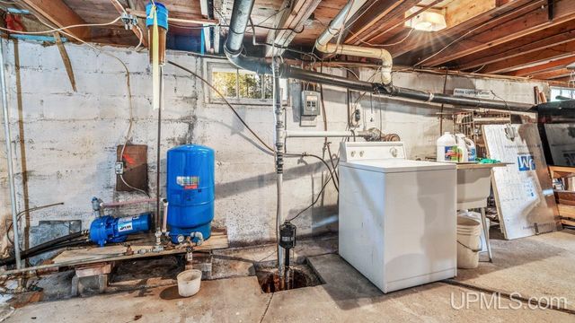 4296 Cedar 36th Lane, Rock, MI 49880