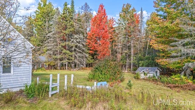 4296 Cedar 36th Lane, Rock, MI 49880