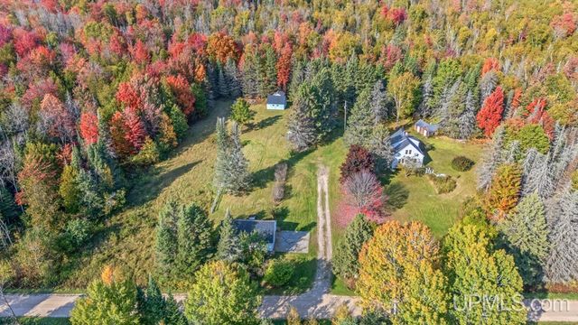 4296 Cedar 36th Lane, Rock, MI 49880