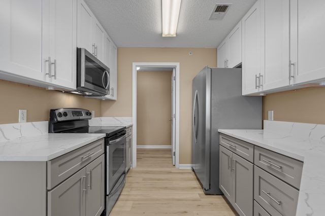 4924 Pond Shoals Ct Unit 202, Myrtle Beach, SC 29579