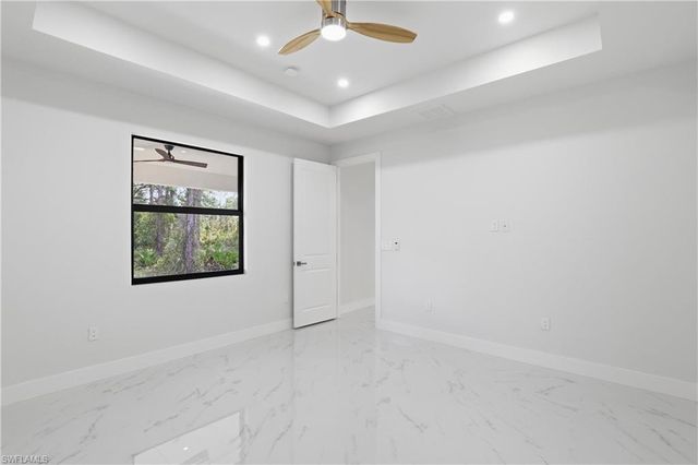 4407 E 13th ST, Lehigh Acres, FL 33972