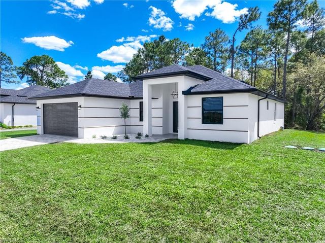 4407 E 13th ST, Lehigh Acres, FL 33972
