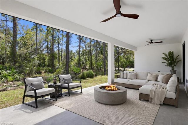 4407 E 13th ST, Lehigh Acres, FL 33972