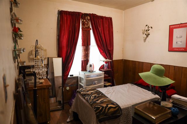 13582 Shields Street, Hamtramck, MI 48212