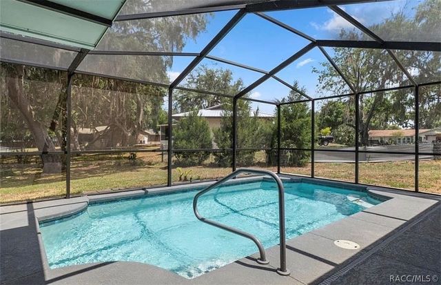 2481 S Summerwood Point, Inverness, FL 34450
