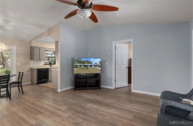 2481 S Summerwood Point, Inverness, FL 34450