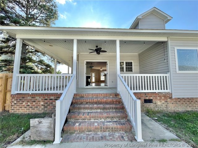 108 Canyon Court, Sanford, NC 27332