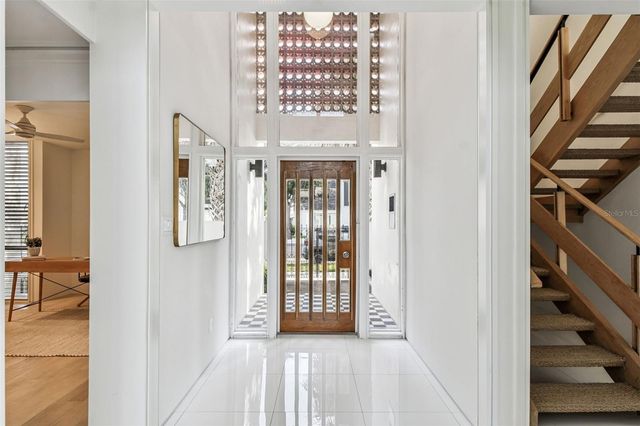 41 BERING STREET, Tampa, FL 33606