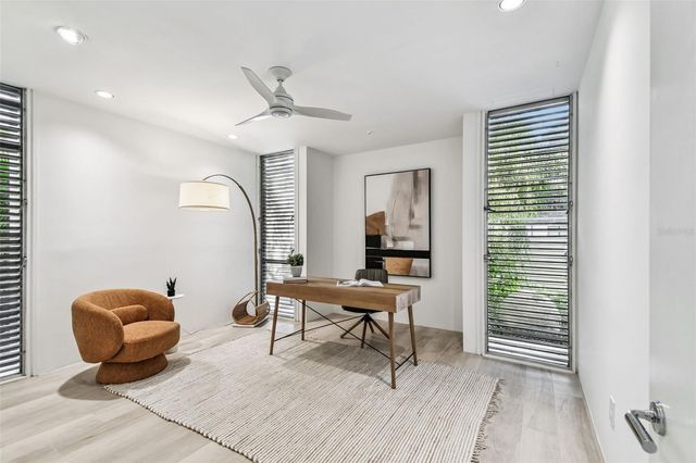 41 BERING STREET, Tampa, FL 33606