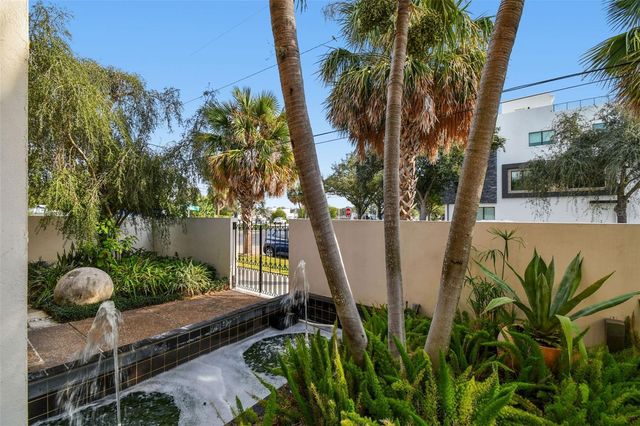 41 BERING STREET, Tampa, FL 33606