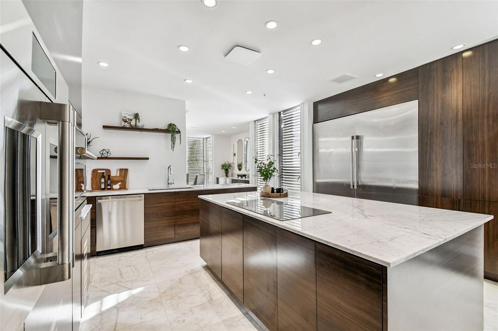 Image 24 of property listing at 41 BERING STREET, Tampa, FL 33606