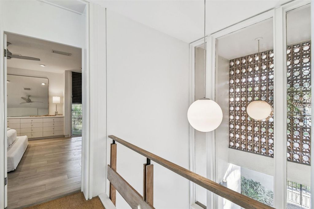 Image 46 of property listing at 41 BERING STREET, Tampa, FL 33606