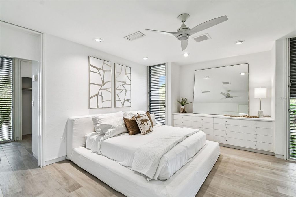 Image 48 of property listing at 41 BERING STREET, Tampa, FL 33606