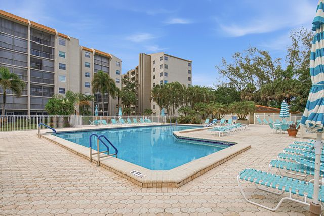 3940 Inverrary Boulevard 603-a, Lauderhill, FL 33319