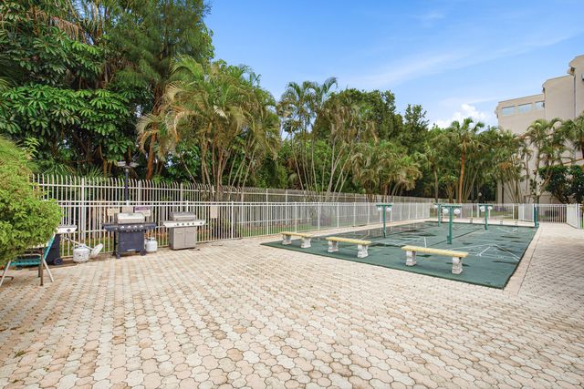 3940 Inverrary Boulevard 603-a, Lauderhill, FL 33319