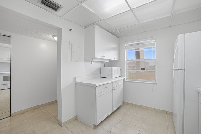 3940 Inverrary Boulevard 603-a, Lauderhill, FL 33319