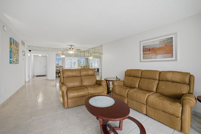 3940 Inverrary Boulevard 603-a, Lauderhill, FL 33319